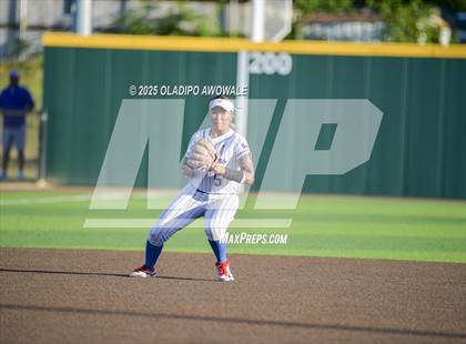 Thumbnail 3 in Grapevine @ Hallsville (UIL 5A Div II Softball State Semifinals) photogallery.