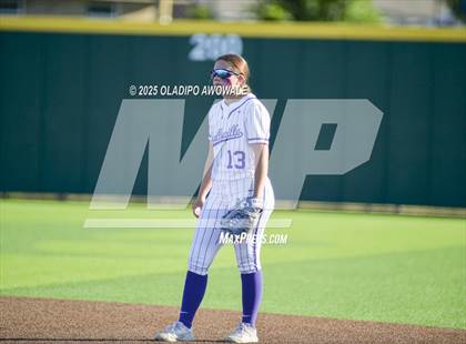 Thumbnail 3 in Grapevine @ Hallsville (UIL 5A Div II Softball State Semifinals) photogallery.