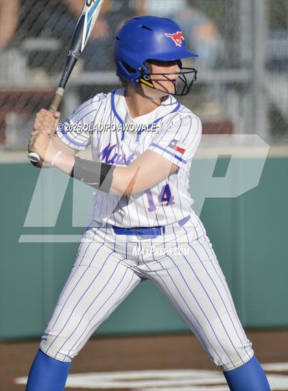 Thumbnail 2 in Grapevine @ Hallsville (UIL 5A Div II Softball State Semifinals) photogallery.