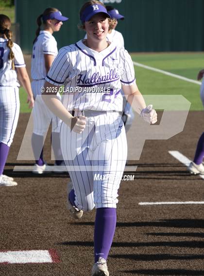 Thumbnail 1 in Grapevine @ Hallsville (UIL 5A Div II Softball State Semifinals) photogallery.