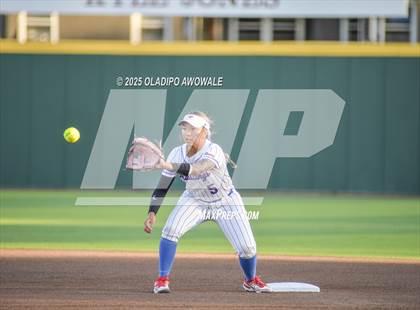 Thumbnail 1 in Grapevine @ Hallsville (UIL 5A Div II Softball State Semifinals) photogallery.
