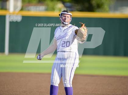 Thumbnail 3 in Grapevine @ Hallsville (UIL 5A Div II Softball State Semifinals) photogallery.