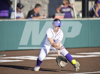 Thumbnail 2 in Grapevine @ Hallsville (UIL 5A Div II Softball State Semifinals) photogallery.