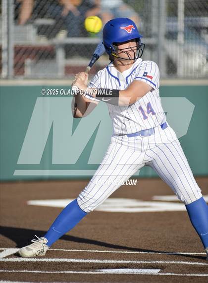 Thumbnail 3 in Grapevine @ Hallsville (UIL 5A Div II Softball State Semifinals) photogallery.