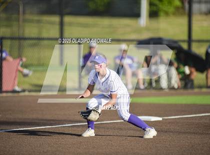 Thumbnail 1 in Grapevine @ Hallsville (UIL 5A Div II Softball State Semifinals) photogallery.