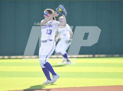 Thumbnail 2 in Grapevine @ Hallsville (UIL 5A Div II Softball State Semifinals) photogallery.