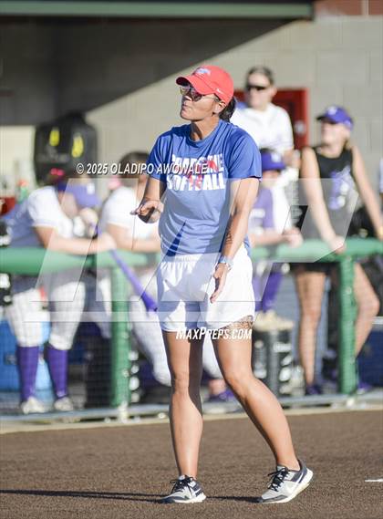 Thumbnail 3 in Grapevine @ Hallsville (UIL 5A Div II Softball State Semifinals) photogallery.