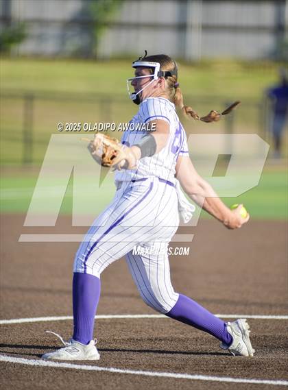 Thumbnail 2 in Grapevine @ Hallsville (UIL 5A Div II Softball State Semifinals) photogallery.