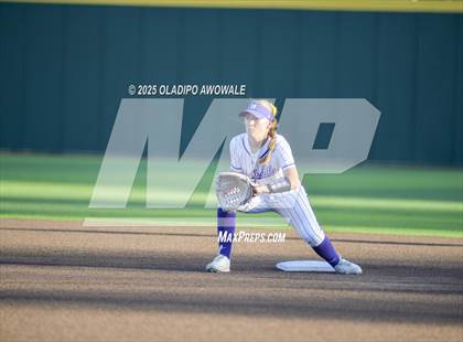 Thumbnail 3 in Grapevine @ Hallsville (UIL 5A Div II Softball State Semifinals) photogallery.