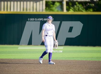 Thumbnail 3 in Grapevine @ Hallsville (UIL 5A Div II Softball State Semifinals) photogallery.