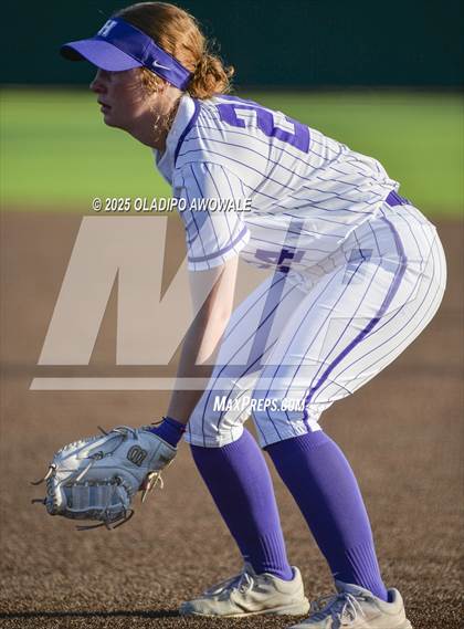 Thumbnail 2 in Grapevine @ Hallsville (UIL 5A Div II Softball State Semifinals) photogallery.