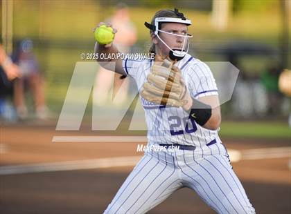 Thumbnail 2 in Grapevine @ Hallsville (UIL 5A Div II Softball State Semifinals) photogallery.