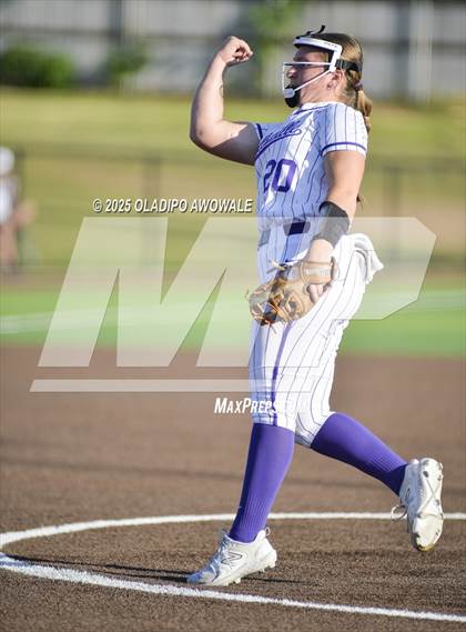 Thumbnail 3 in Grapevine @ Hallsville (UIL 5A Div II Softball State Semifinals) photogallery.