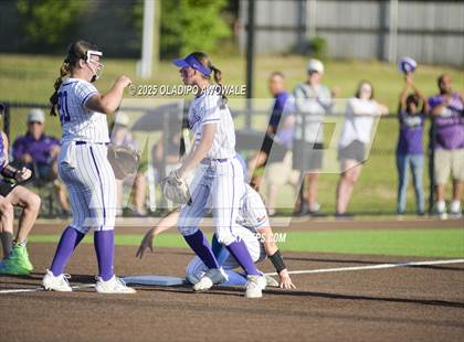 Thumbnail 3 in Grapevine @ Hallsville (UIL 5A Div II Softball State Semifinals) photogallery.