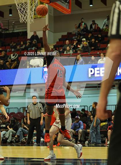 Thumbnail 1 in Tappan Zee vs. Peekskill (NYSPHSAA Section 1 Class AA Final) photogallery.