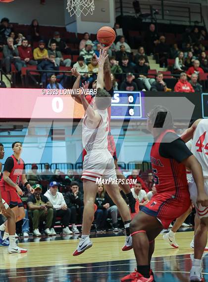 Thumbnail 2 in Tappan Zee vs. Peekskill (NYSPHSAA Section 1 Class AA Final) photogallery.