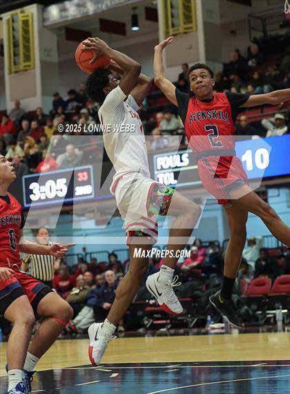 Thumbnail 2 in Tappan Zee vs. Peekskill (NYSPHSAA Section 1 Class AA Final) photogallery.