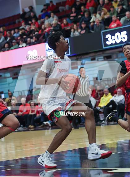 Thumbnail 1 in Tappan Zee vs. Peekskill (NYSPHSAA Section 1 Class AA Final) photogallery.