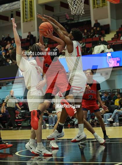 Thumbnail 1 in Tappan Zee vs. Peekskill (NYSPHSAA Section 1 Class AA Final) photogallery.