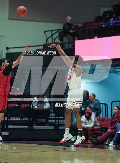 Thumbnail 3 in Tappan Zee vs. Peekskill (NYSPHSAA Section 1 Class AA Final) photogallery.