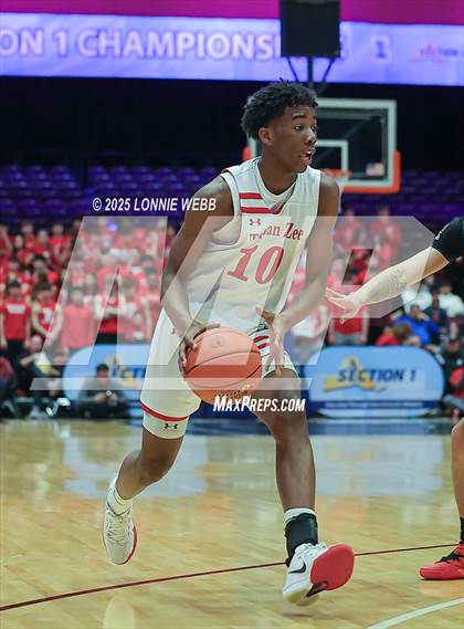 Thumbnail 3 in Tappan Zee vs. Peekskill (NYSPHSAA Section 1 Class AA Final) photogallery.