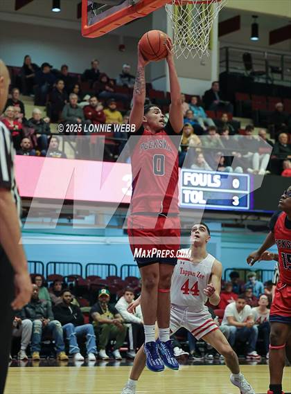 Thumbnail 1 in Tappan Zee vs. Peekskill (NYSPHSAA Section 1 Class AA Final) photogallery.