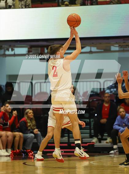 Thumbnail 1 in Tappan Zee vs. Peekskill (NYSPHSAA Section 1 Class AA Final) photogallery.