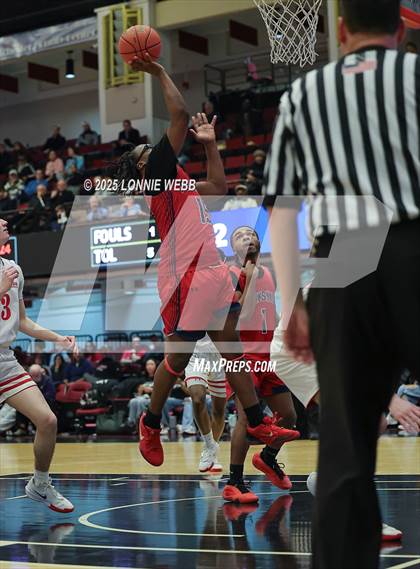 Thumbnail 2 in Tappan Zee vs. Peekskill (NYSPHSAA Section 1 Class AA Final) photogallery.