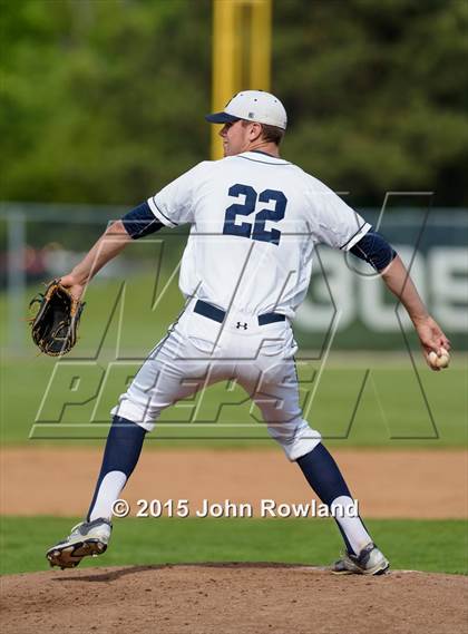 Thumbnail 2 in Glenbrook South v. Stevenson (IHSA 4A Sectional Semifinal) photogallery.