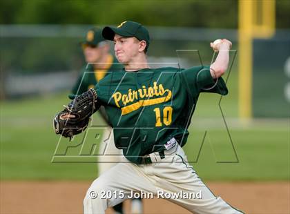 Thumbnail 2 in Glenbrook South v. Stevenson (IHSA 4A Sectional Semifinal) photogallery.