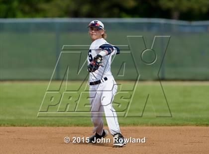 Thumbnail 3 in Glenbrook South v. Stevenson (IHSA 4A Sectional Semifinal) photogallery.