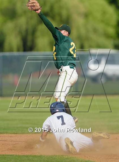 Thumbnail 2 in Glenbrook South v. Stevenson (IHSA 4A Sectional Semifinal) photogallery.