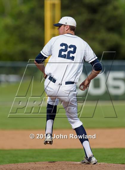 Thumbnail 1 in Glenbrook South v. Stevenson (IHSA 4A Sectional Semifinal) photogallery.