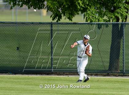 Thumbnail 2 in Glenbrook South v. Stevenson (IHSA 4A Sectional Semifinal) photogallery.