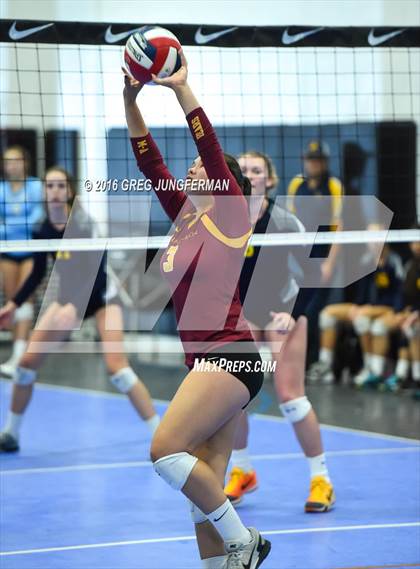 Thumbnail 2 in Menlo-Atherton vs. Gregori (Tiger Cup Invitational) photogallery.