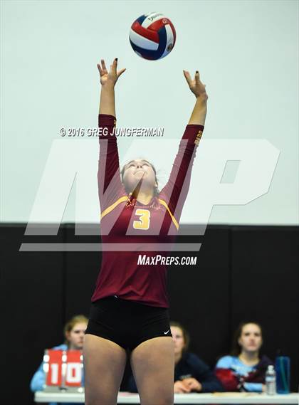 Thumbnail 3 in Menlo-Atherton vs. Gregori (Tiger Cup Invitational) photogallery.