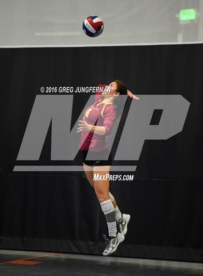 Thumbnail 3 in Menlo-Atherton vs. Gregori (Tiger Cup Invitational) photogallery.