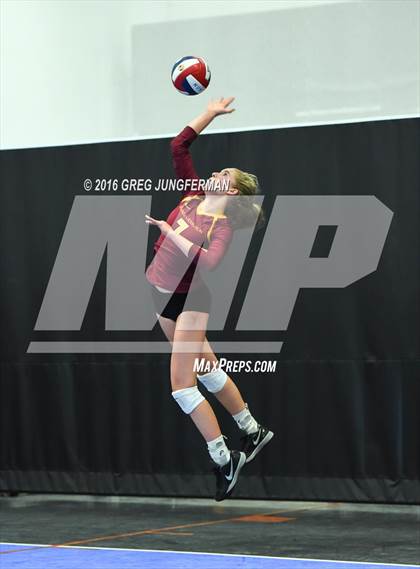 Thumbnail 1 in Menlo-Atherton vs. Gregori (Tiger Cup Invitational) photogallery.