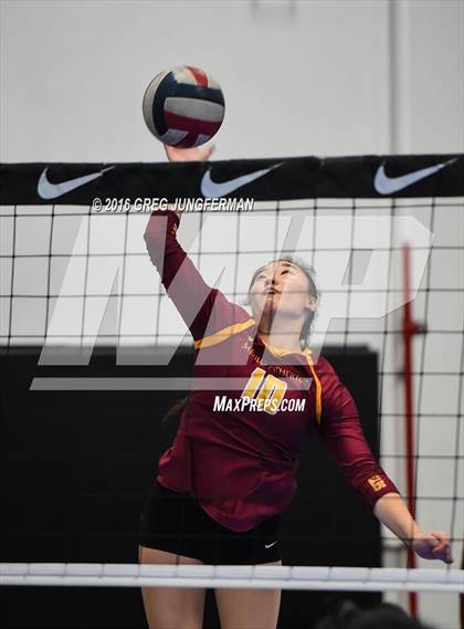 Thumbnail 1 in Menlo-Atherton vs. Gregori (Tiger Cup Invitational) photogallery.