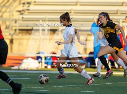 Thumbnail 1 in Los Alamitos @ Temecula Valley (CIF D1 State Semifinal) photogallery.