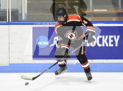 Thumbnail 2 in Ridgefield vs. Northwest Catholic (CIAC DI Final) photogallery.