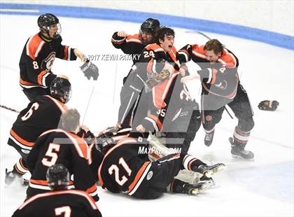 Thumbnail 3 in Ridgefield vs. Northwest Catholic (CIAC DI Final) photogallery.