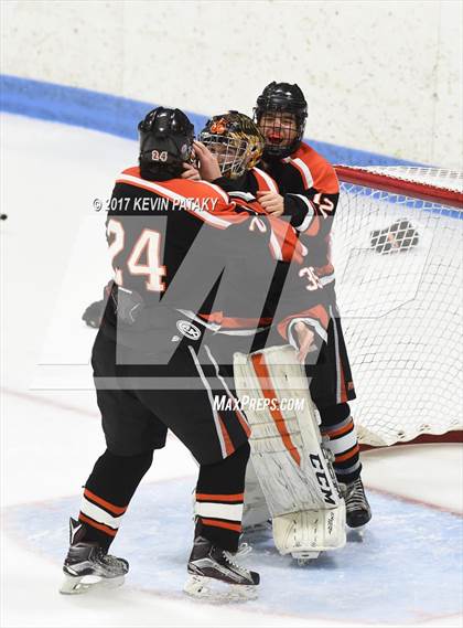 Thumbnail 2 in Ridgefield vs. Northwest Catholic (CIAC DI Final) photogallery.