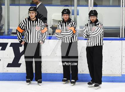 Thumbnail 2 in Ridgefield vs. Northwest Catholic (CIAC DI Final) photogallery.