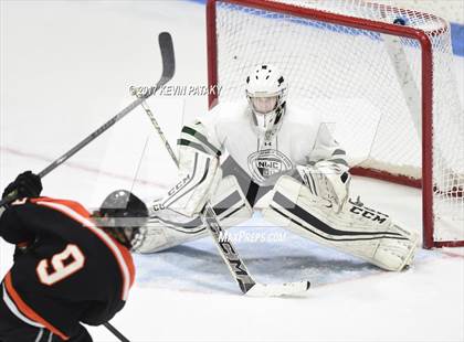 Thumbnail 3 in Ridgefield vs. Northwest Catholic (CIAC DI Final) photogallery.