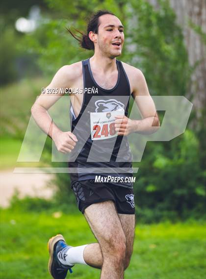 Thumbnail 1 in University of New Mexico Lobo Invitational photogallery.
