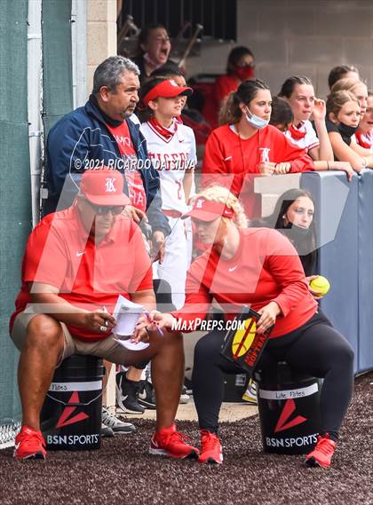 Thumbnail 2 in Katy vs Clear Springs (UIL 6A Regional Semifinal Playoff) photogallery.
