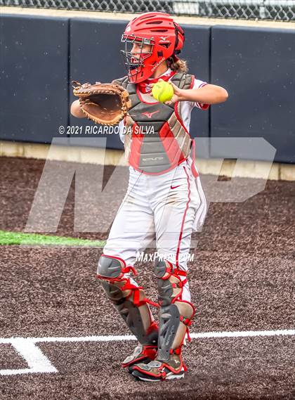 Thumbnail 1 in Katy vs Clear Springs (UIL 6A Regional Semifinal Playoff) photogallery.