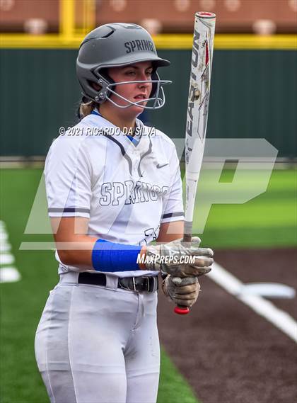 Thumbnail 1 in Katy vs Clear Springs (UIL 6A Regional Semifinal Playoff) photogallery.