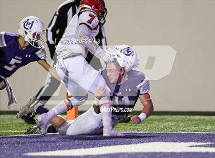 Thumbnail 2 in San Augustine vs. Mason (UIL 2A Semifinal) photogallery.